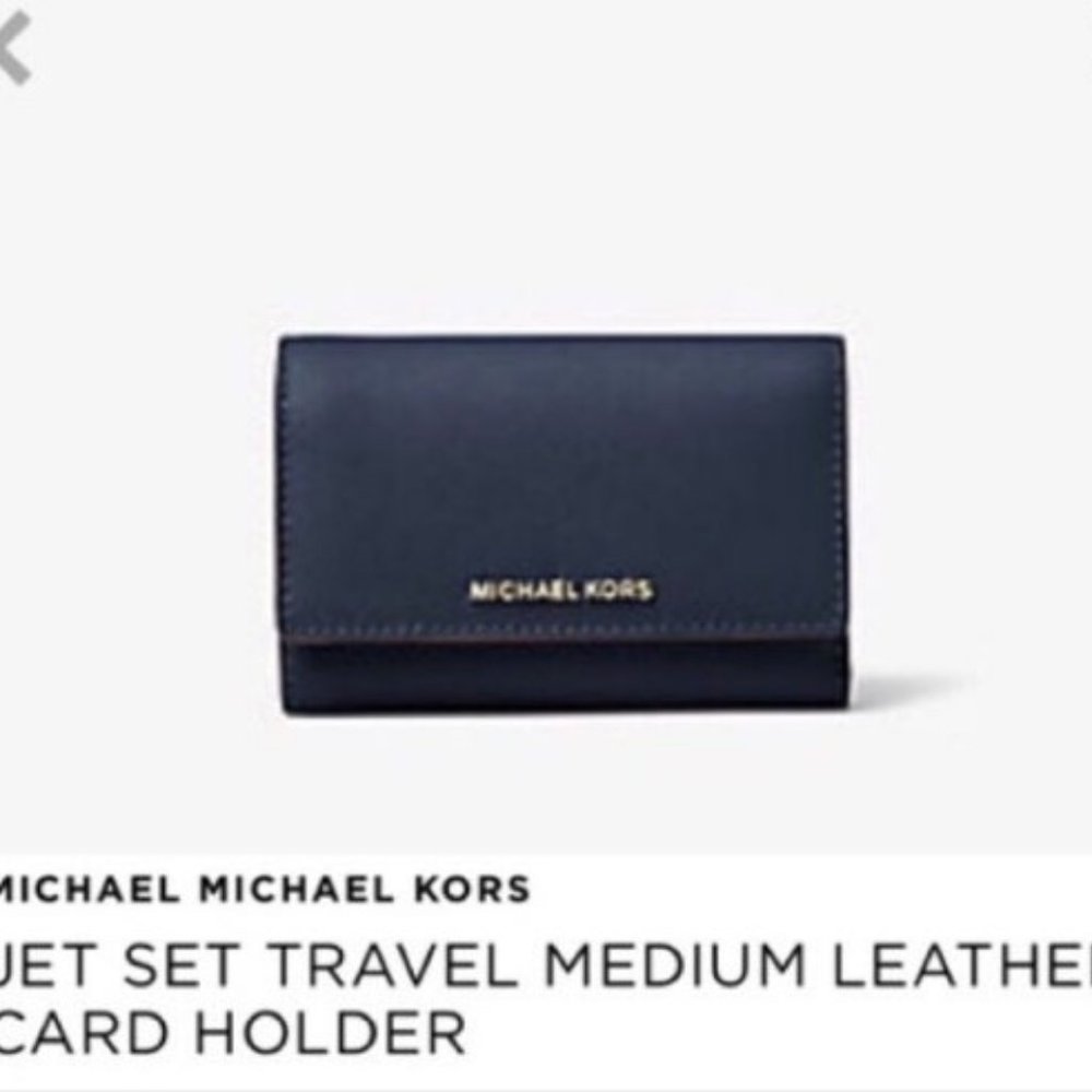 Michael Kors Leather Jet Set Travel MD Wallet  NWT